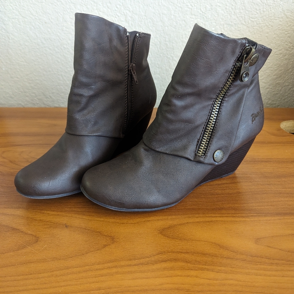 Blowfish wedge ankle boots USA 9